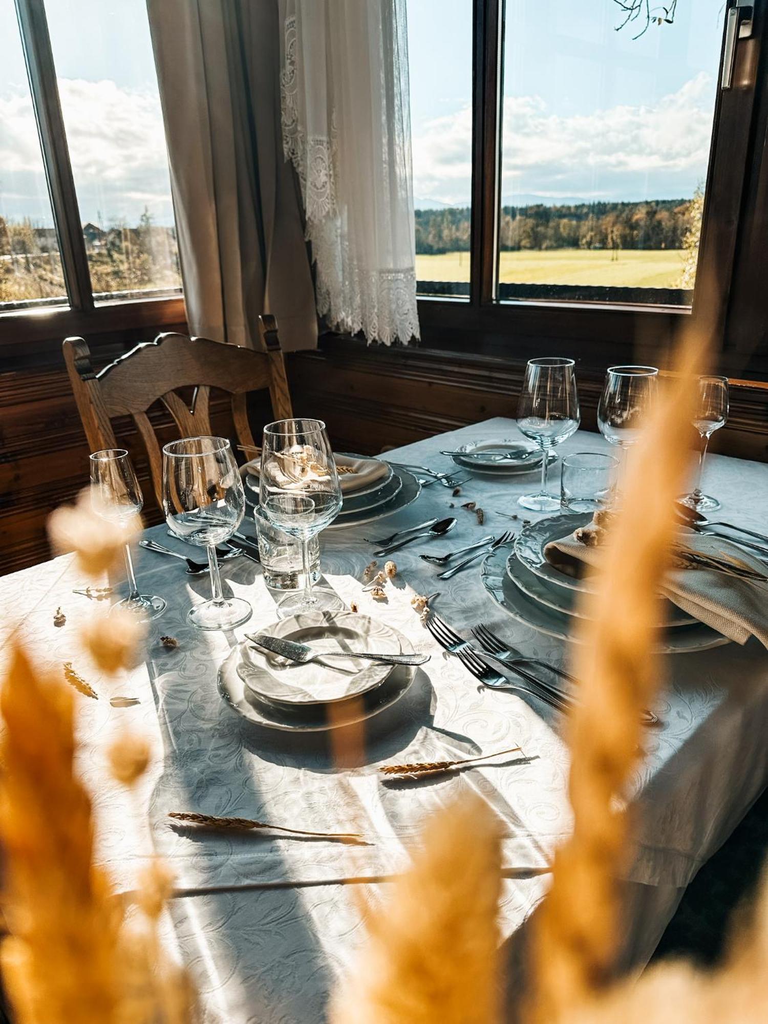 Hotel Oskar Zaplata Preddvor Buitenkant foto