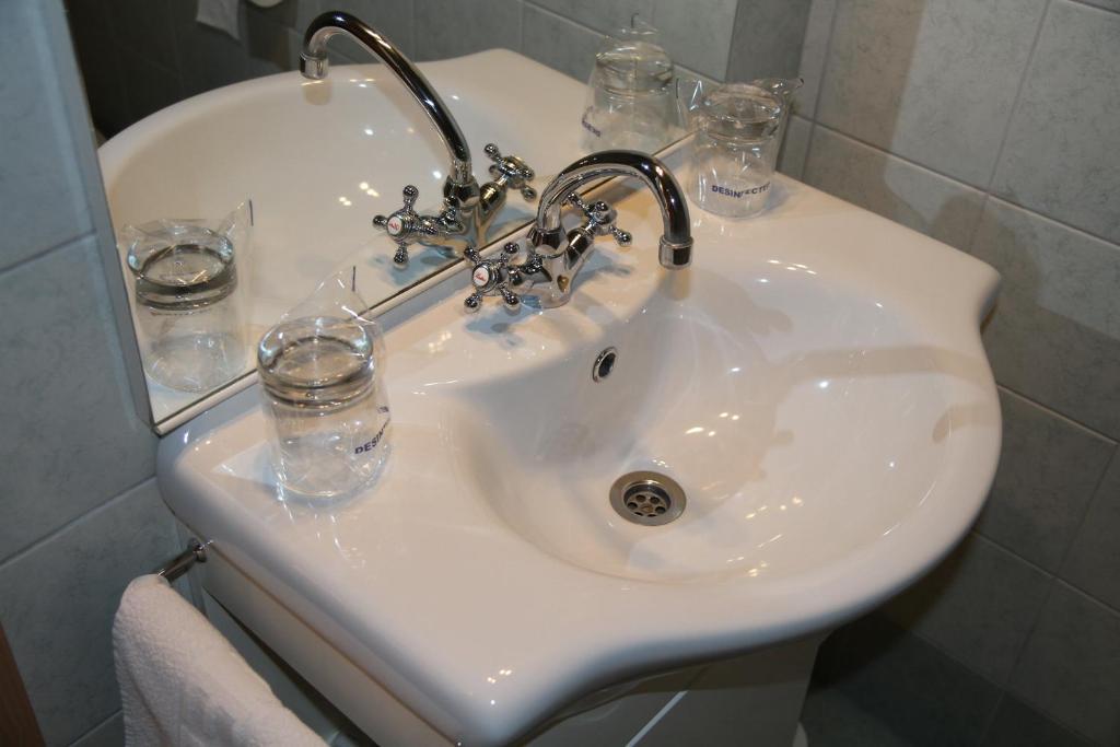 Hotel Oskar Zaplata Preddvor Kamer foto